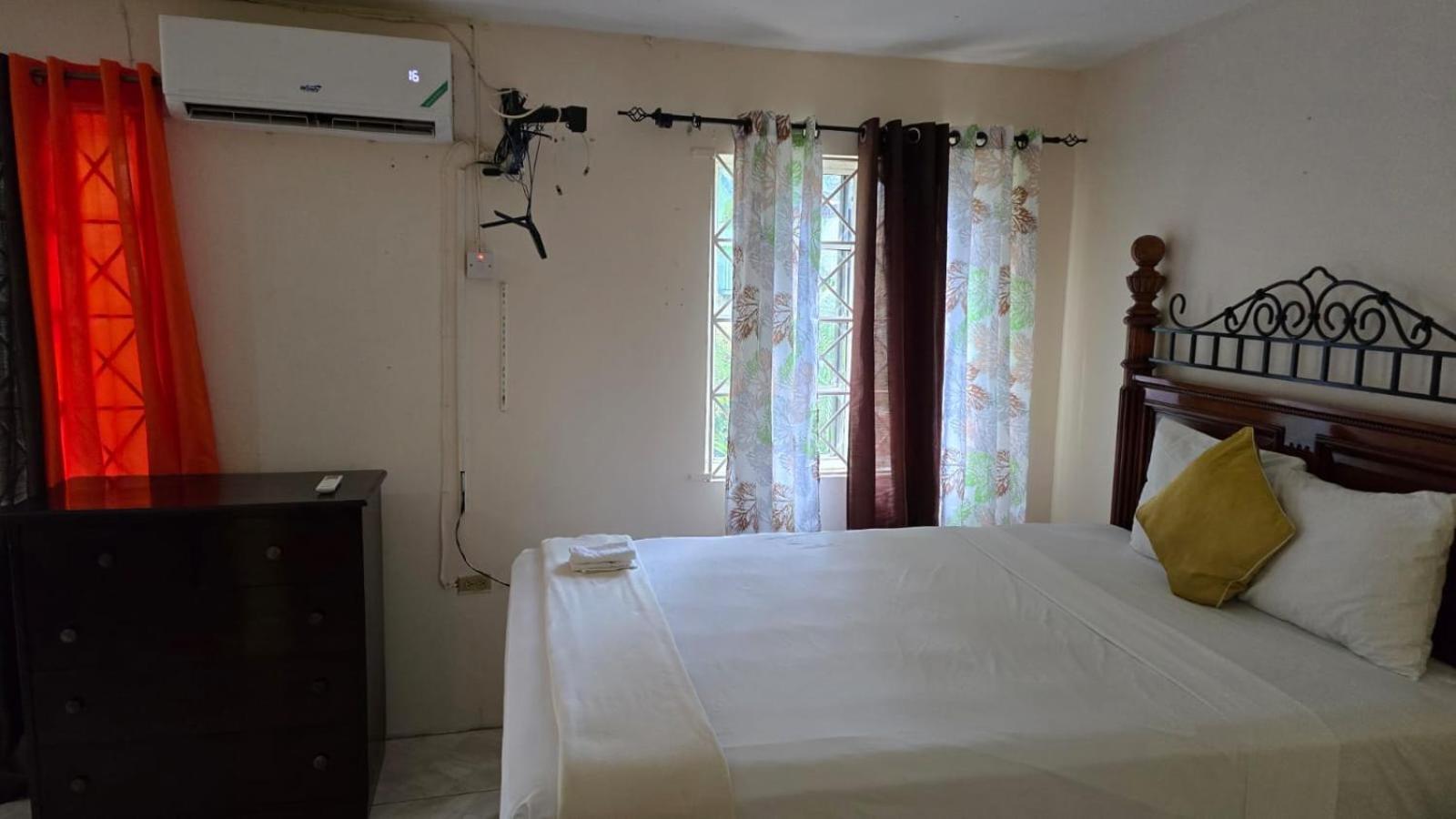 Wizzy Apartment White River โอโชรีโอส ห้อง รูปภาพ